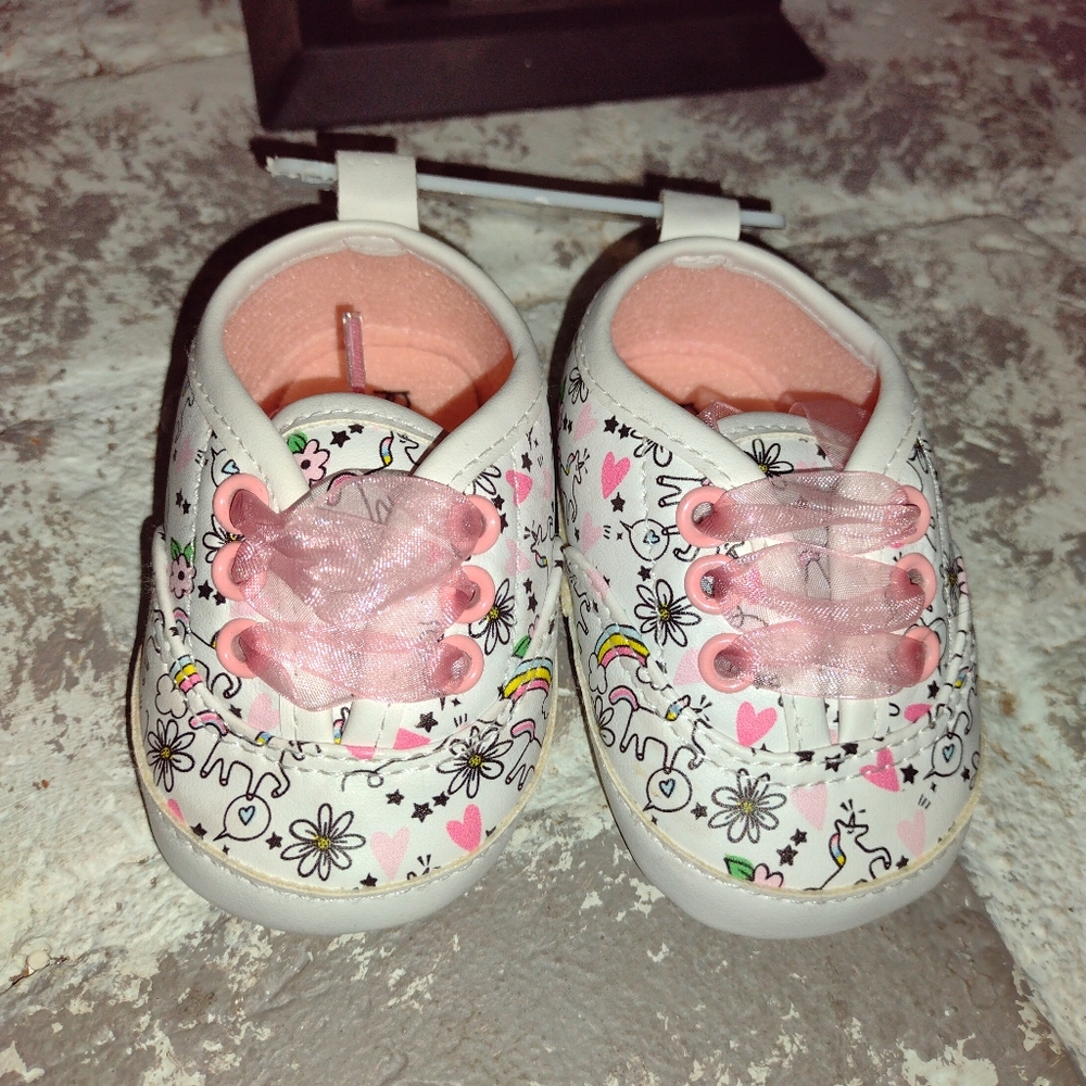 Size 1 * 3-6 Months Baby Girl Pink and White Unicorn Slipper Shoes